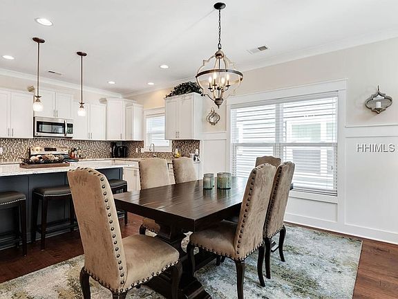 5th image of 86 Circlewood Dr