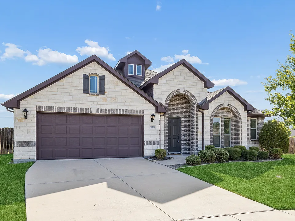 500 Cottage Pl