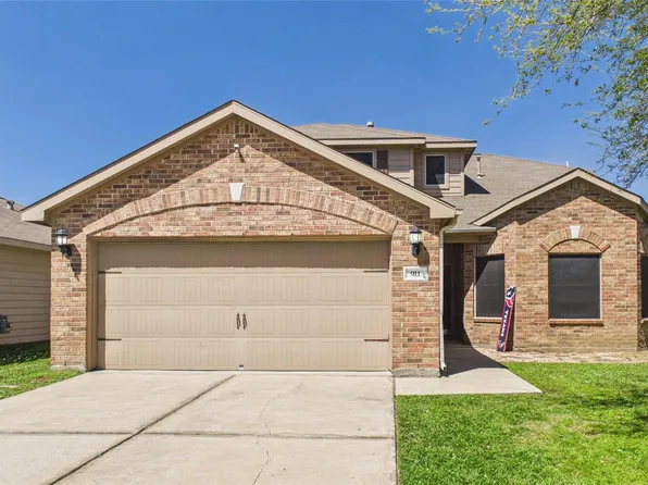 911 Marigold Rd, Baytown, TX 77521