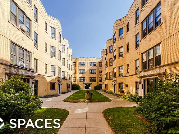 5th image of 3815-17 N Greenview #3817TWOW