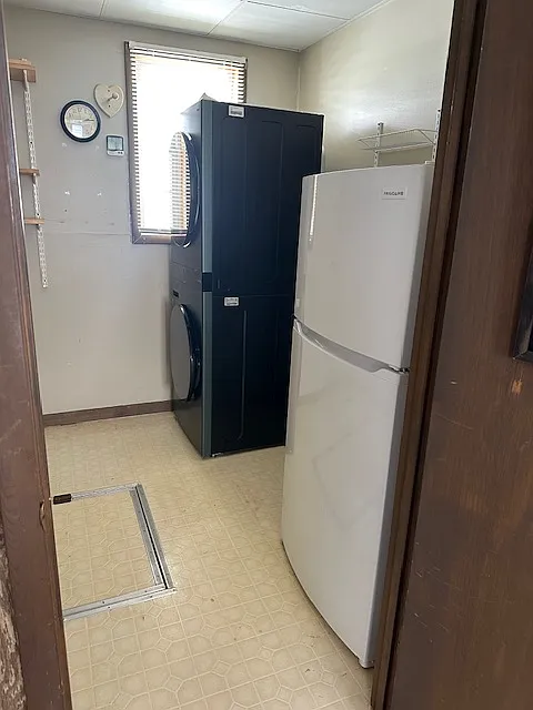 3 bed, 1230 sqft, $2,500 — Photo 2