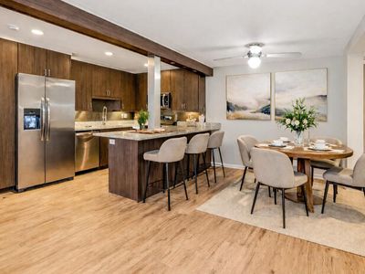 1108 North Milwaukee STREET #211, Milwaukee, WI, 53202