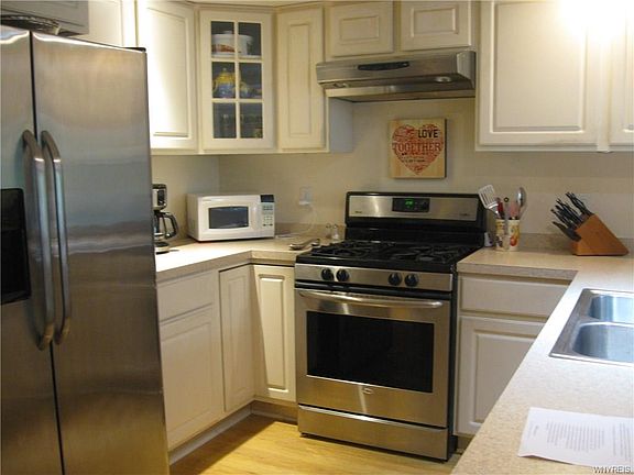 3rd image of 5411 Village Station Cir