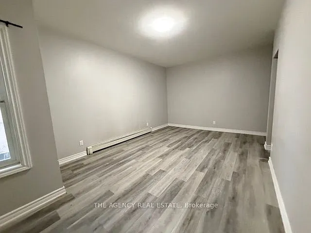 268 Talbot St #4 — Photo 6