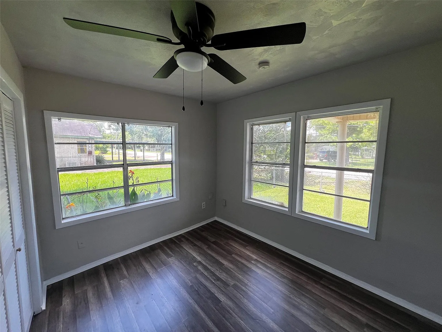 4 bed, 2.0 bath, 1512 sqft, $1,900 — Photo 3