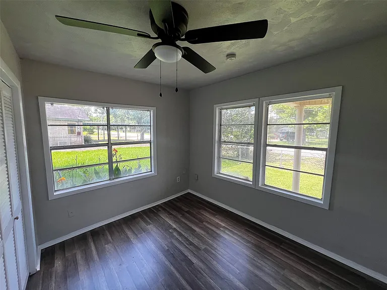 3785 Goliad St — Photo 3