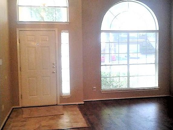 3rd image of 10517 S Canoa Hills Trl