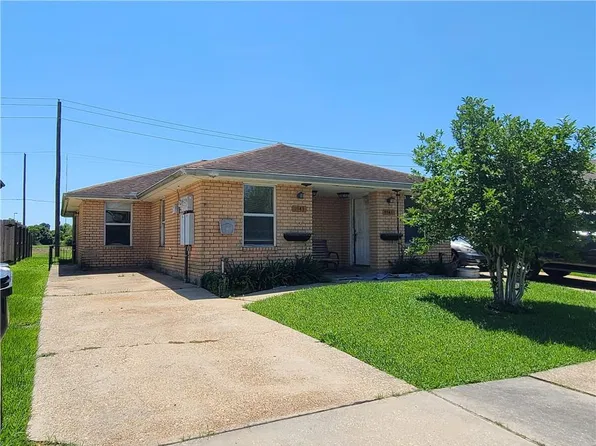 3541-3543 Kings Dr, Chalmette, LA 70043