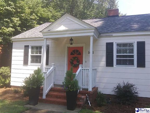 2nd image of 1011 Kalmia St
