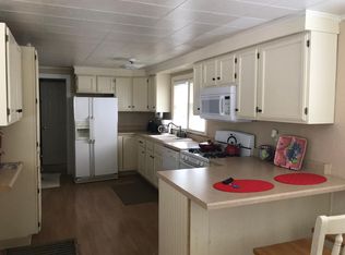 N3154 Iris Rd, Lake Geneva, WI 53147