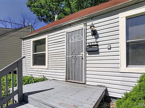 4th image of 3317 Rex Ave