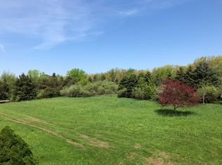 8110 Sheraton Park Dr, Fenton, MI