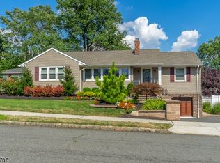131 Nassau St, Clark, NJ 07066