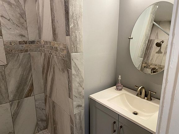 Modern bath