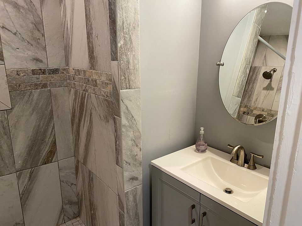 Modern bath