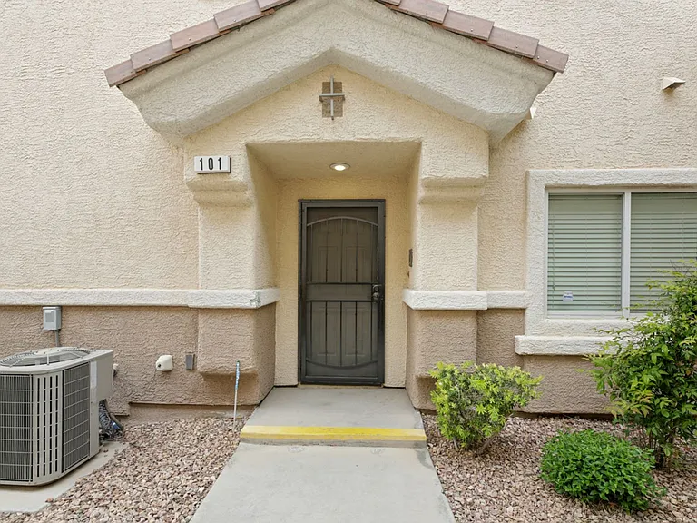 9982 Aspen Rose St #101 — Photo 3