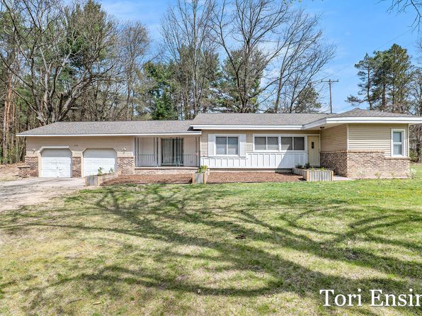 12375 Thirteen Mile Rd NE, Greenville, MI 48838