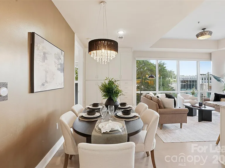 1133 Metropolitan Ave — Photo 12