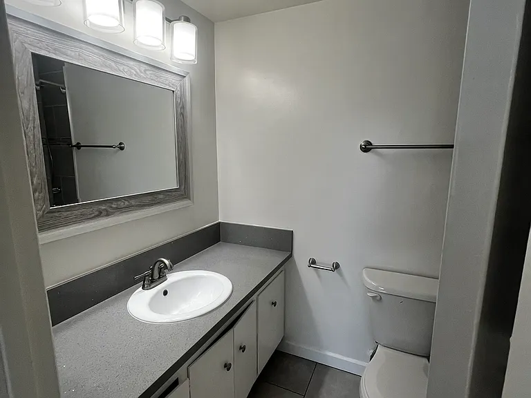 Westwood Manor GP — Photo 6