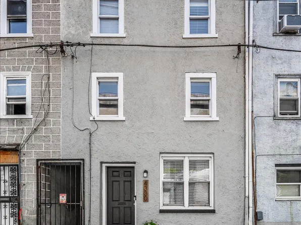 4330 Cresson St, Philadelphia, PA 19127