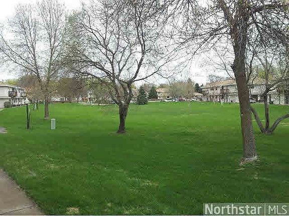 3rd image of 2624 Brookdale Lane