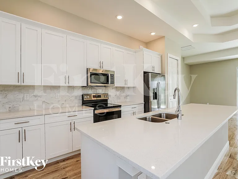 3303 14th St SW — Photo 5