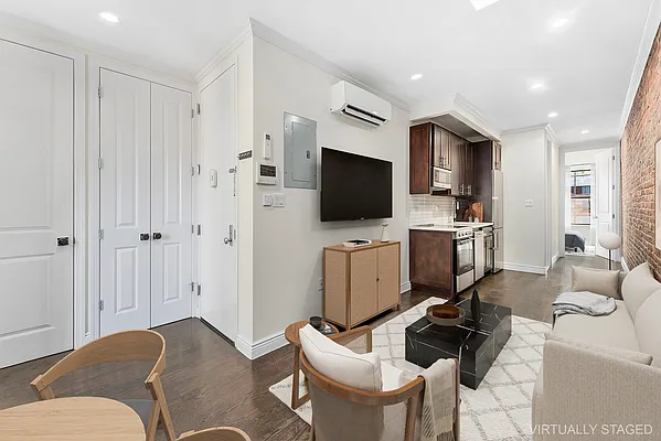 Rented by Compass | media 1