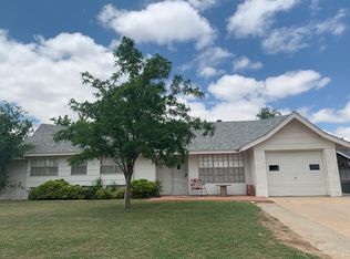 2508 Lynn Dr, Big Spring, TX 79720