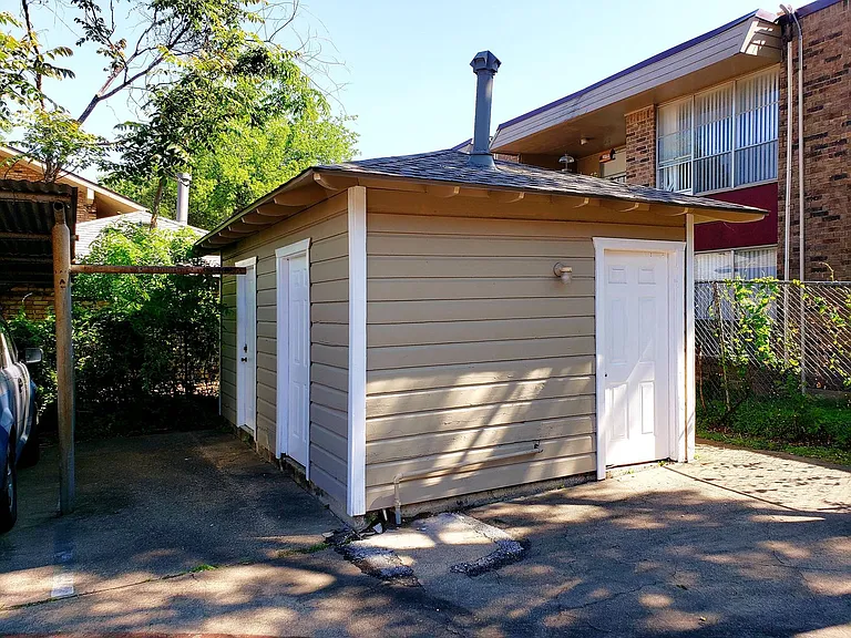 5727 McCommas Blvd — Photo 17