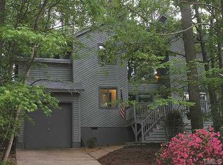 22 Sandstone Ridge Dr, Durham, NC 27713