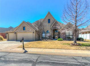 16705 Moorgate Ln, Edmond, OK 73012