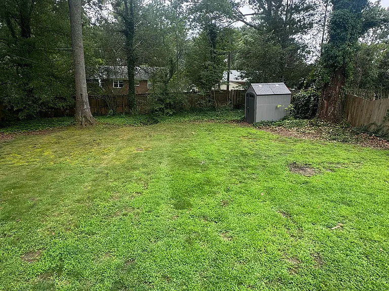 8907 Midway Rd — Photo 8