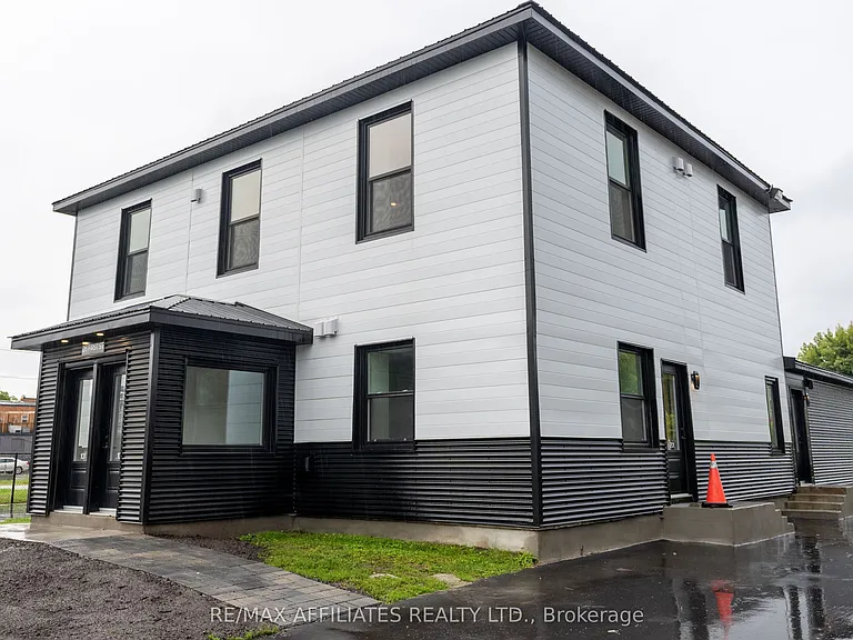 26 1st St W #102 — Photo 2