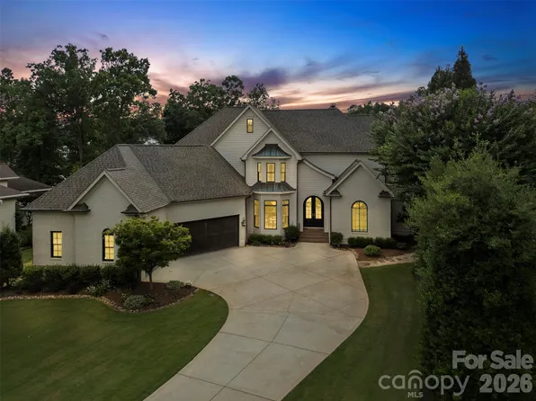 18407 Peninsula Cove Ln, Cornelius, NC 28031
