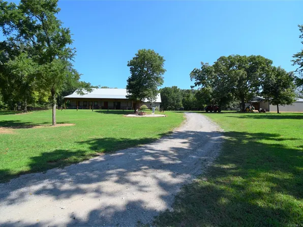 116 Sonshine Ln, Salina, OK 74365