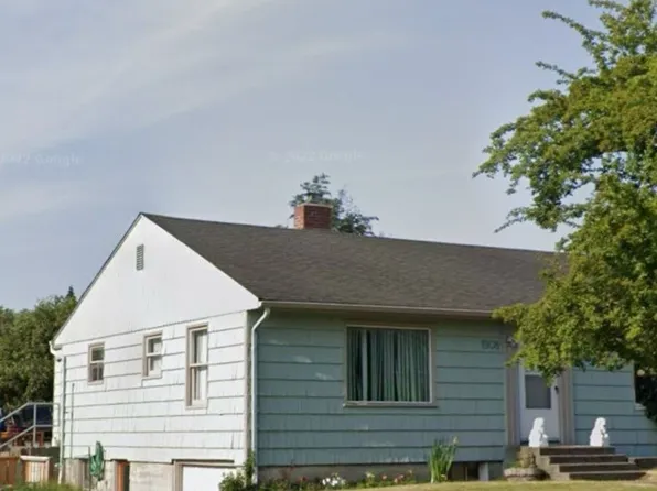 1908 NE 12th Street, Renton, WA 98056