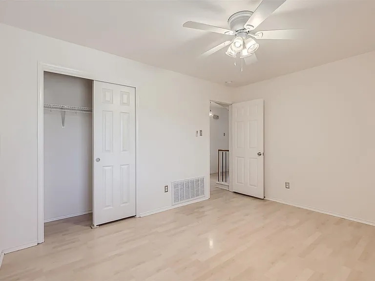 3001 Rainy River Dr — Photo 21