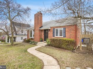 10108 Ashwood Dr, Kensington, MD 20895