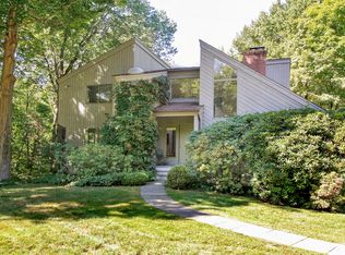 59 Davids Hill Rd, Bedford Hills, NY 10507