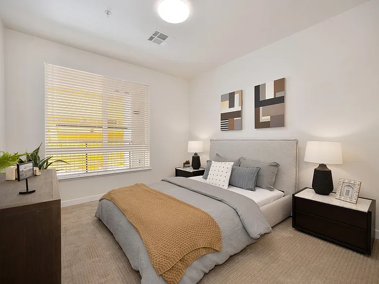 Halcyon Apartments — Photo 62