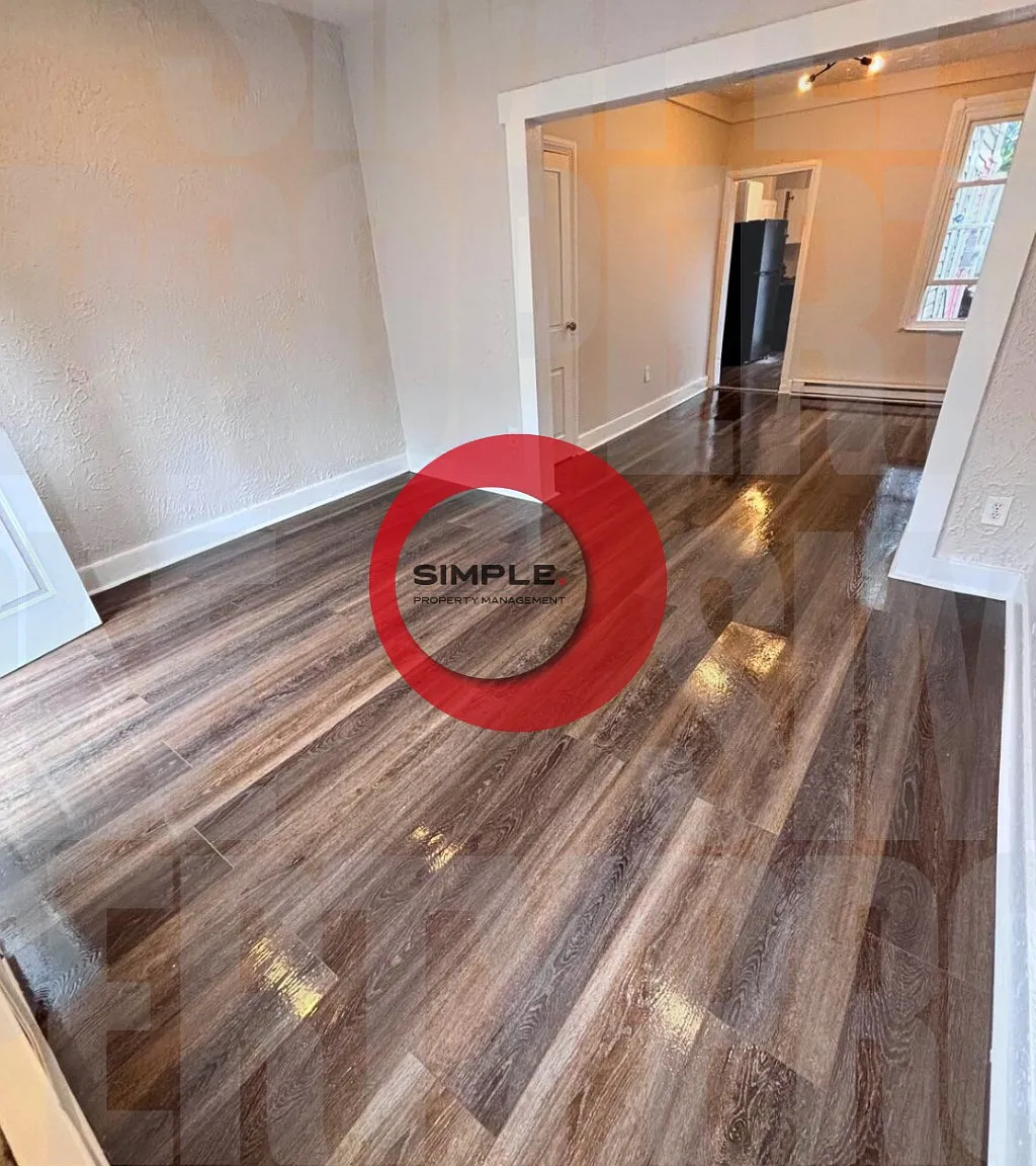 137 Wunder St — Photo 3