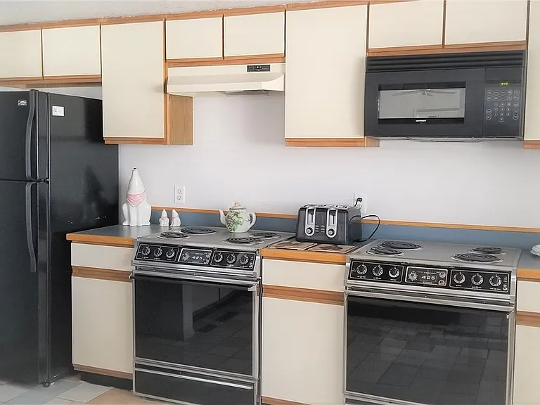 2022 Merrill Ln #5A — Photo 27
