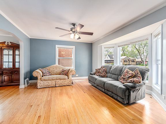 3rd image of 1045 23rd Ave