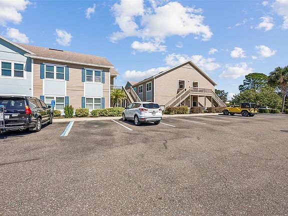 4th image of 1601 NECTARINE STREET #C7