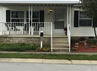 427 Alisha Ln, Fairborn, OH 45324