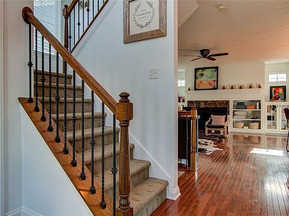 4th image of 13667 Whitten Dr S