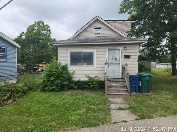 15526 Vincennes Rd, Phoenix, IL 60426