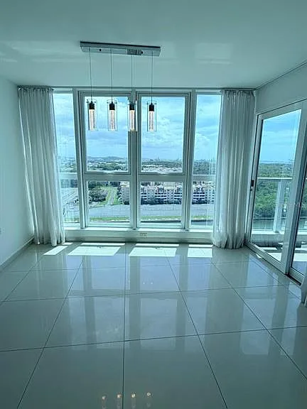 48 Avenue Luis Munoz Rivera Condo Aquablue Hato Ky #1705 — Photo 8