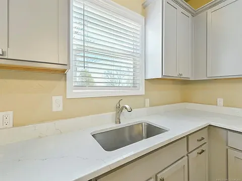 142 Aspen Cir — Photo 8