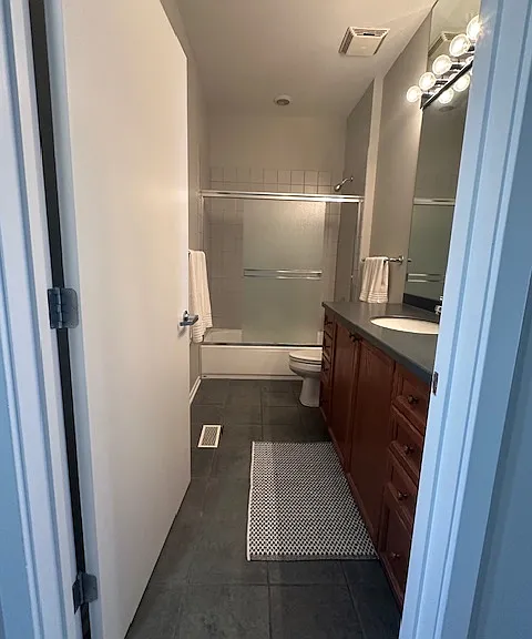 324 N Jefferson St #302 — Photo 24